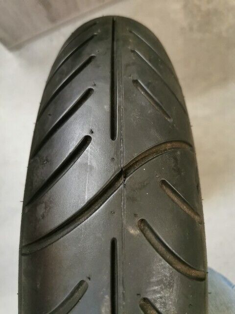 NOS AVON VENOM-X  MT90B16 M/C 74H MOTORCYCLE FRONT TIRE WHITE WALL