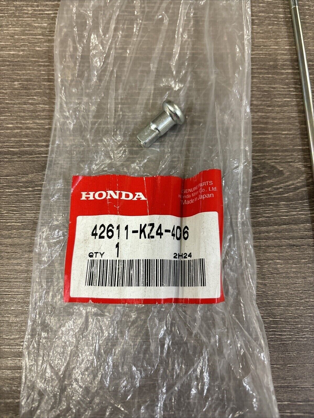 NOS Honda 1994 CR125R REAR SPOKE SET B 42611-KZ4-406 H125