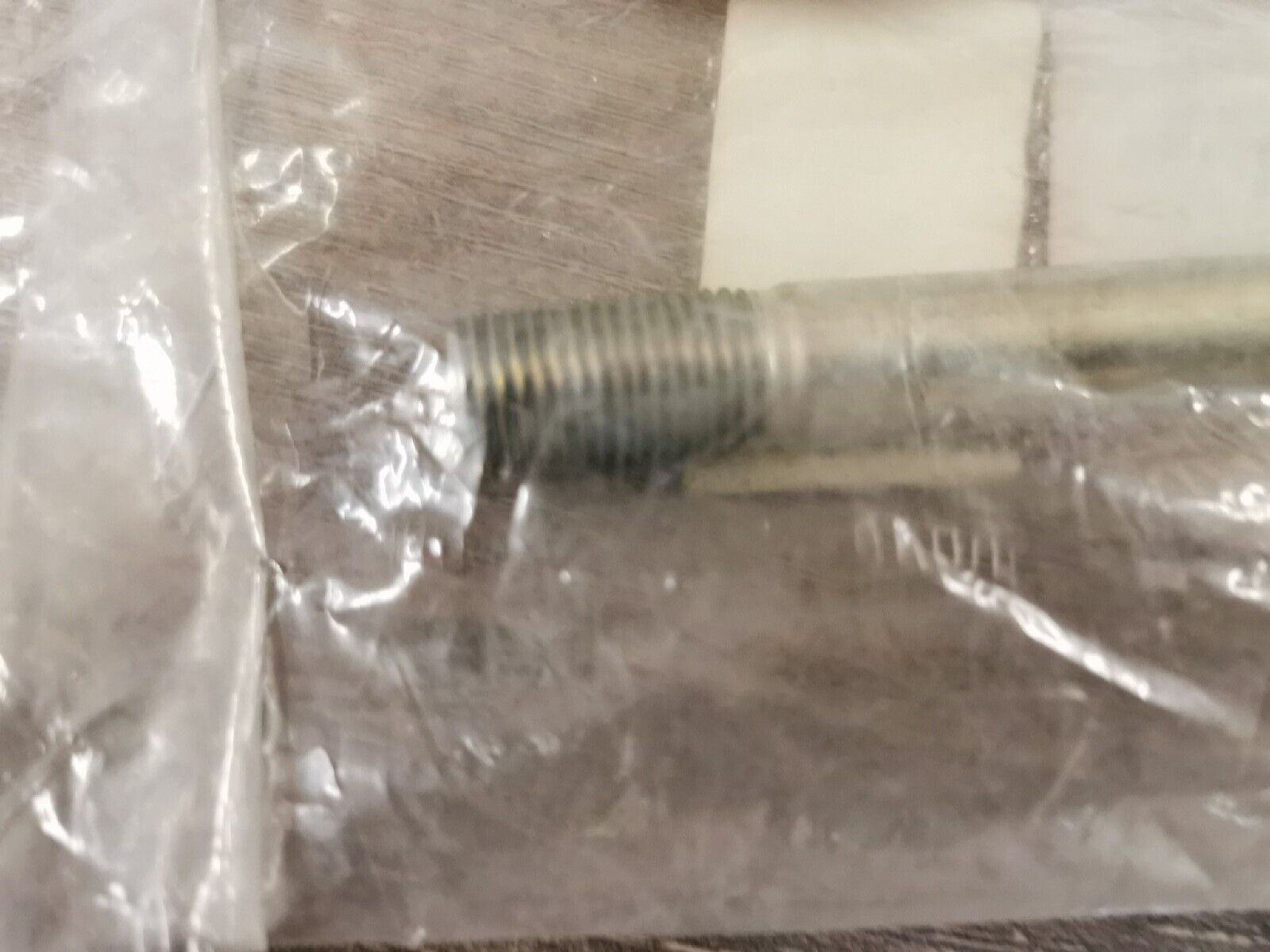 NEW NOS HONDA Z50R 1988 - 1999 WHEEL AXLE 42301-GW8-670  H46