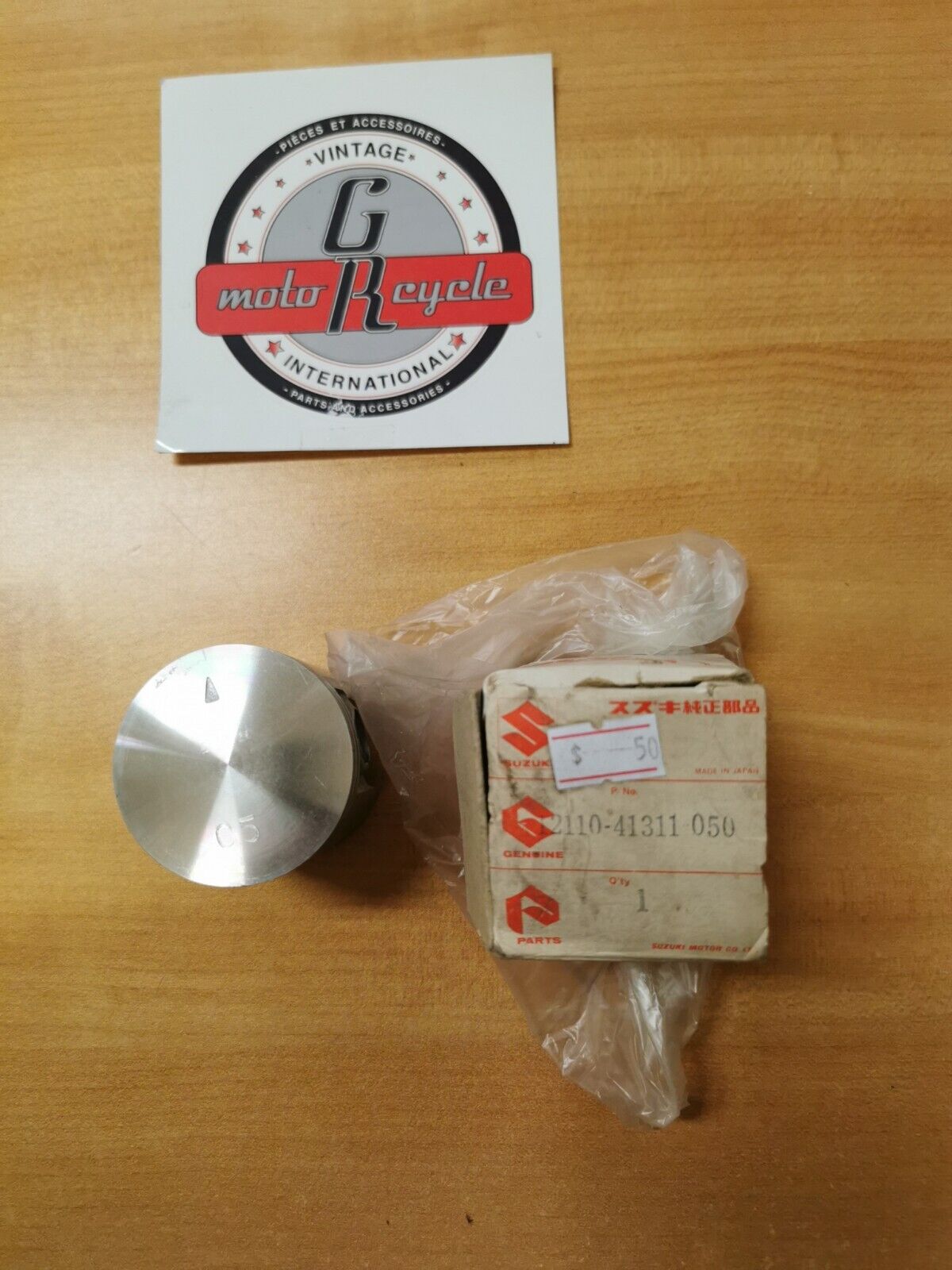 NOS SUZUKI RM125 1977 PISTON 12110-41311-050 S7