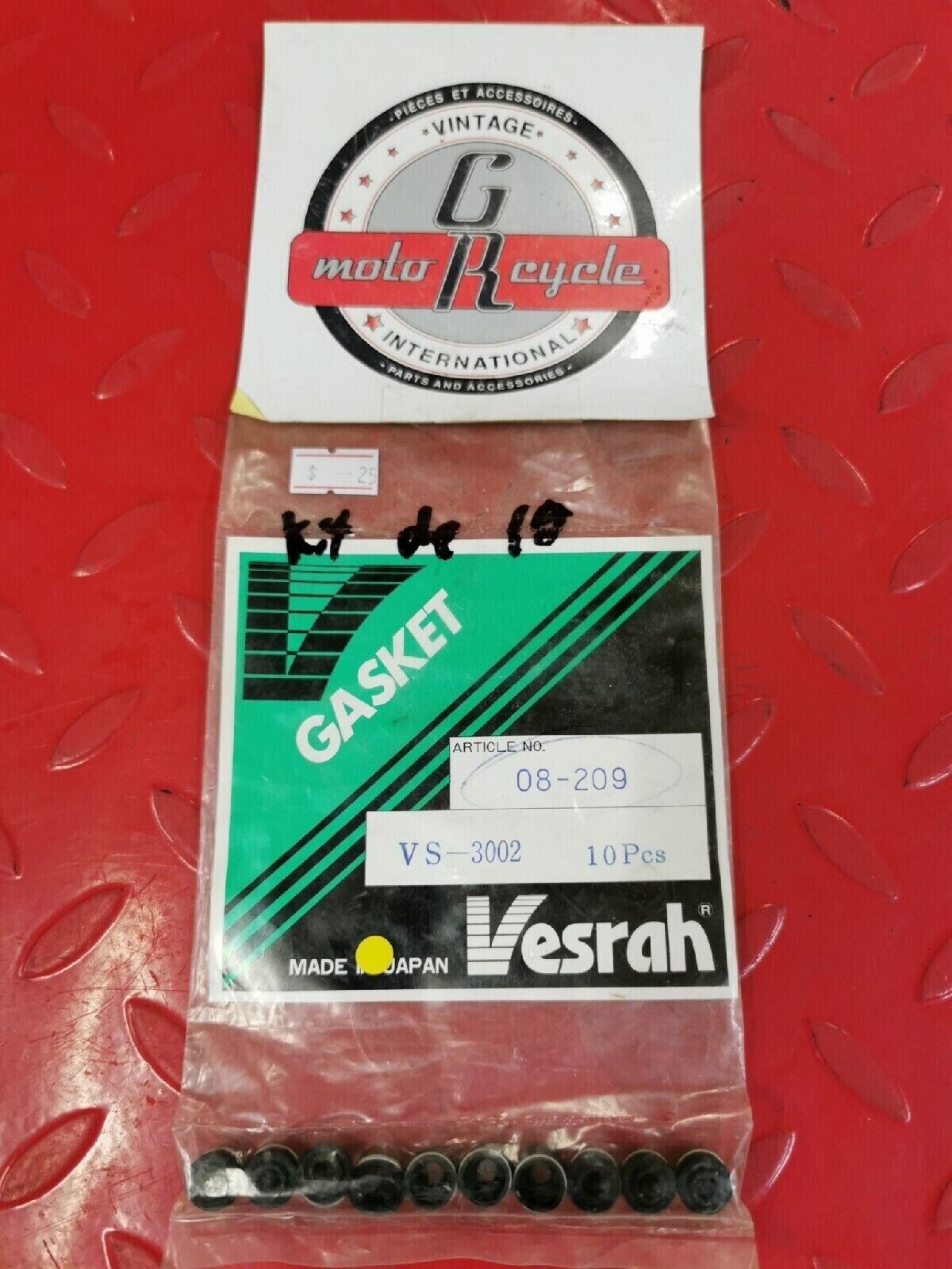 NOS VESRAH  SUZUKI  Valve Seal Qty 10  09289-05003  VS-3002 J13