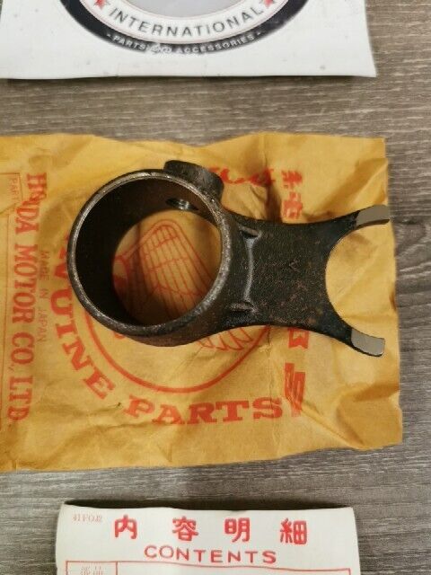 NOS HONDA C92 CS92 C95 FORK GEAR SHIFT 24211-202-000 H92