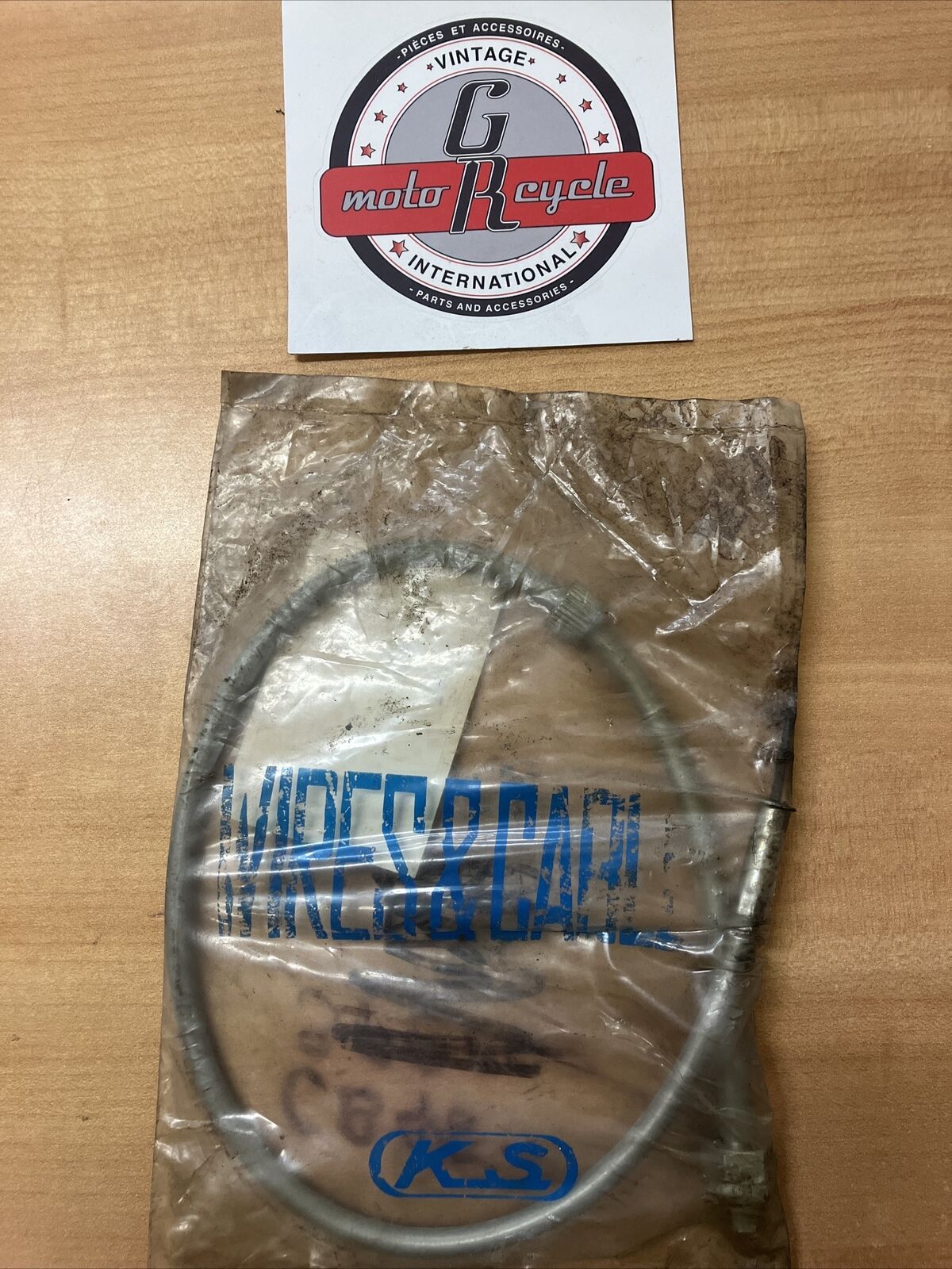 NOS HONDA CB450 CABLE ASSY TACHOMETER 37260-283-000  KS  70904 H18