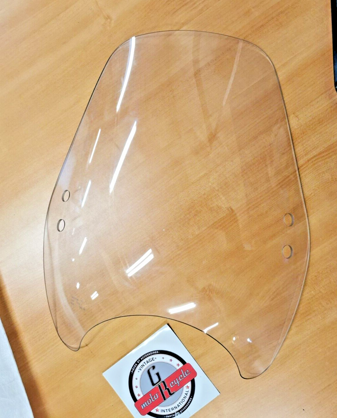 NOS HONDA   VT750 1998 - 2001  WINDSHIELD KIT  108R80-MBA-100