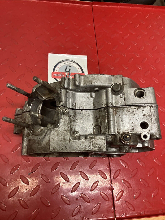 Suzuki RV125 1975 crankcase set left right crank case