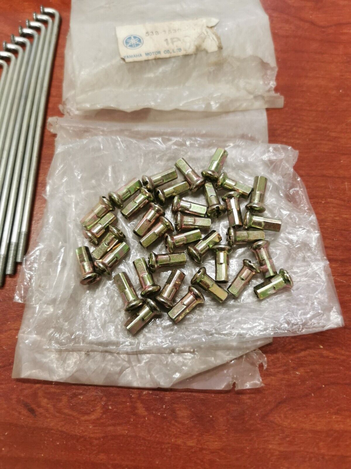 NOS Yamaha RT100 DT100 TTR125 REAR SPOKE SET INCOMPLETE 538-25304-10-00 Y88