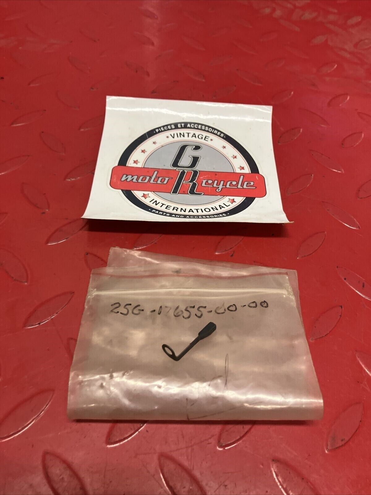 NOS YAMAHA CLUTCH DAMPER SLIDER 25G-14655-00-00 Y61