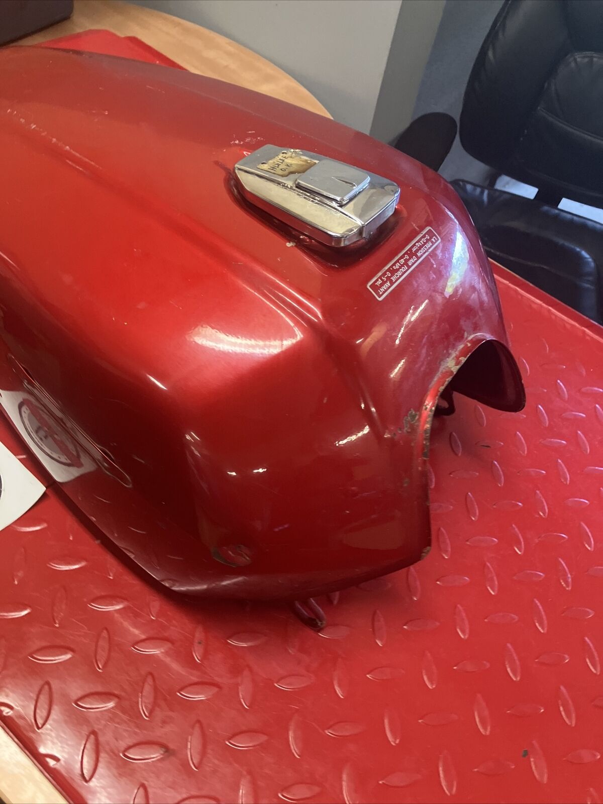 Honda VF700S 1984 sabre 700 Fuel tank gas petrol reservoir