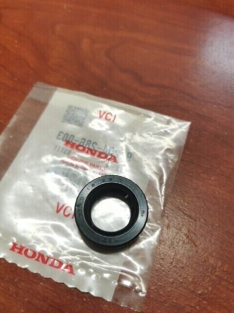 NOS Honda ATC250R CB125T CB250 CB350 CB400 OIL SEAL (18X29X7) 91204-286-003 H57