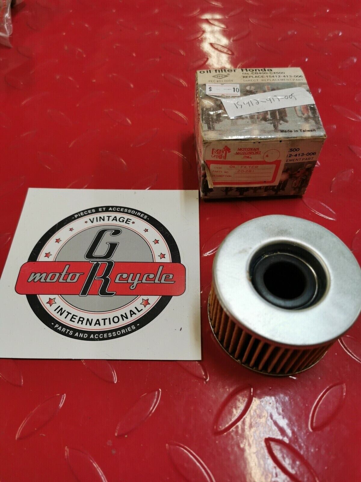 NOS Honda CX500 GL500 GL650 CM400 CB450 CB400 OIL FILTER 15412-413-005 H5