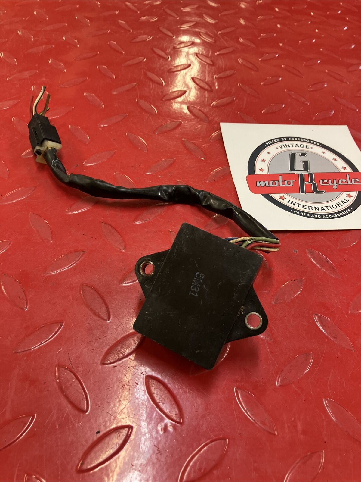 Kawasaki VN750 1986 Vulcan 750 turn signal flasher blinker operatio switch relay