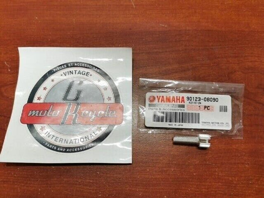 NOS Yamaha IT200 TT600 TY250 WR250 WR400 YZ125 BOLT (23X) 90123-08090-00 Y107