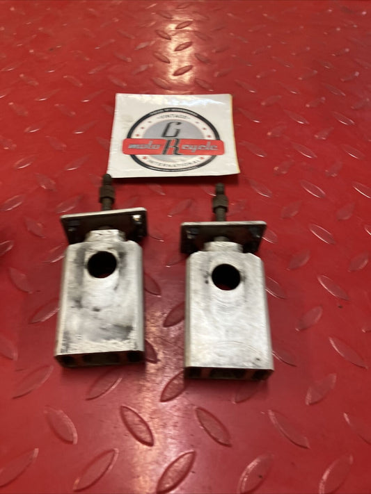 Honda CR250R 1984 swingarm chain adjuster block retainer 1982 CR125R CR500R
