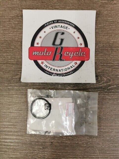 NOS HONDA TRX350FE 2000 - 2006 BAND D27 BOOT 91302-HM7-A00 H102