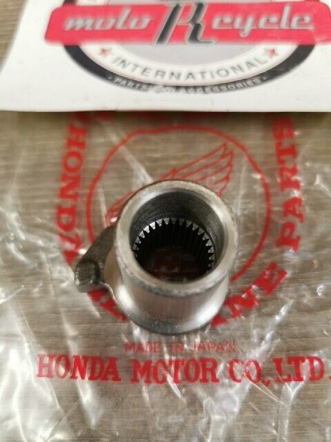 NOS HONDA C65 S65 1965 SS50G RETAINER STARTER 28262-035-010 H81