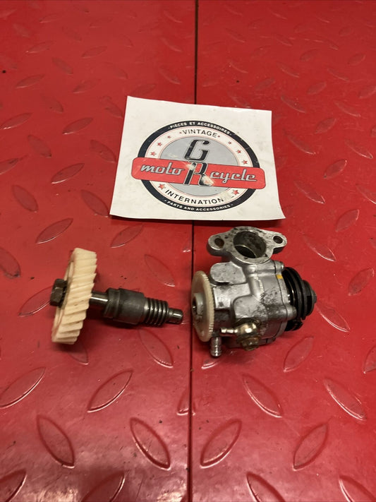 Yamaha HT1 MX 1971 oil pump assy with worm shaft and drive gear LT2