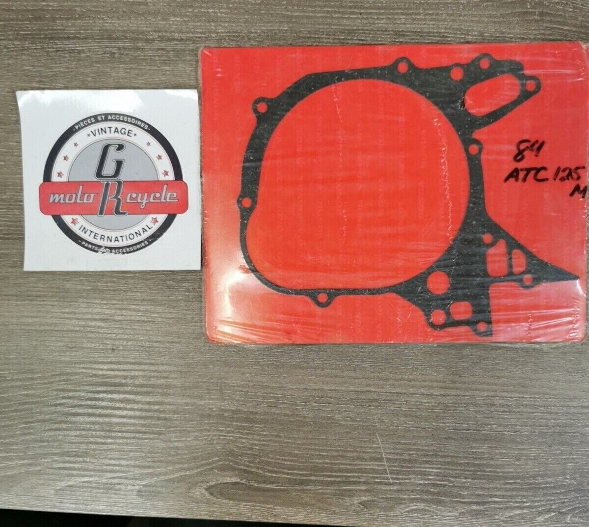 NOS HONDA ATC125 1984 GASKET L SPACER 11215-968-000 H61