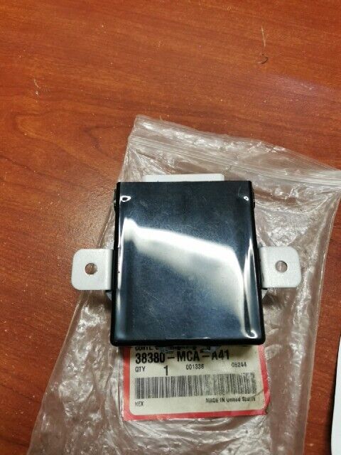 NOS Honda 2006 GL1800 CONTROL UNIT 38380-MCA-A41 H106