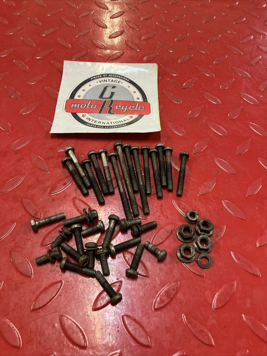 Suzuki RM125 1985 engine motor crankcase cover hardware bolt nut 2