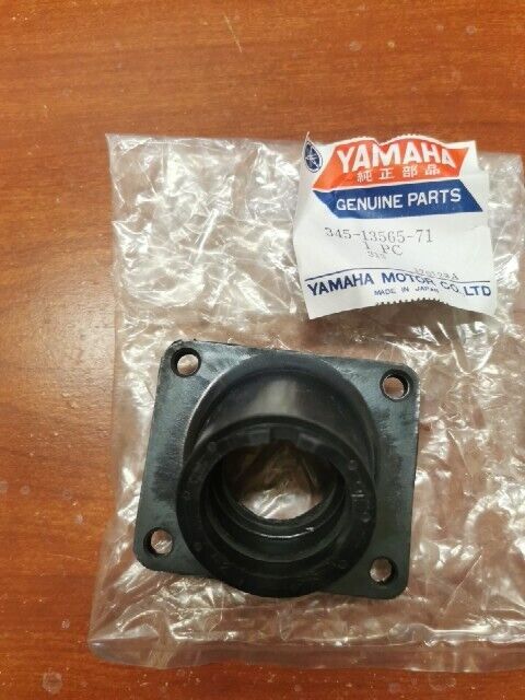 NOS Yamaha RD250 RD350 RD400 CARBURETOR JOINT 345-13565-71-00 Y141