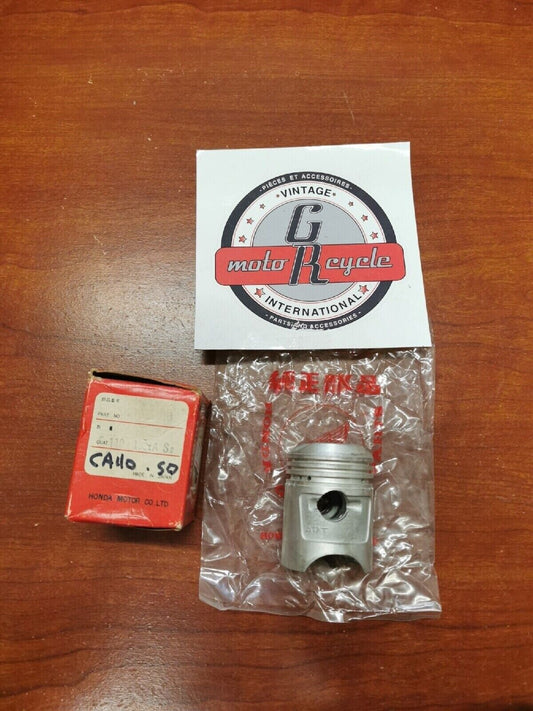 NOS Honda CA110 PISTON (OS 0.50) 13103-011-010 H34