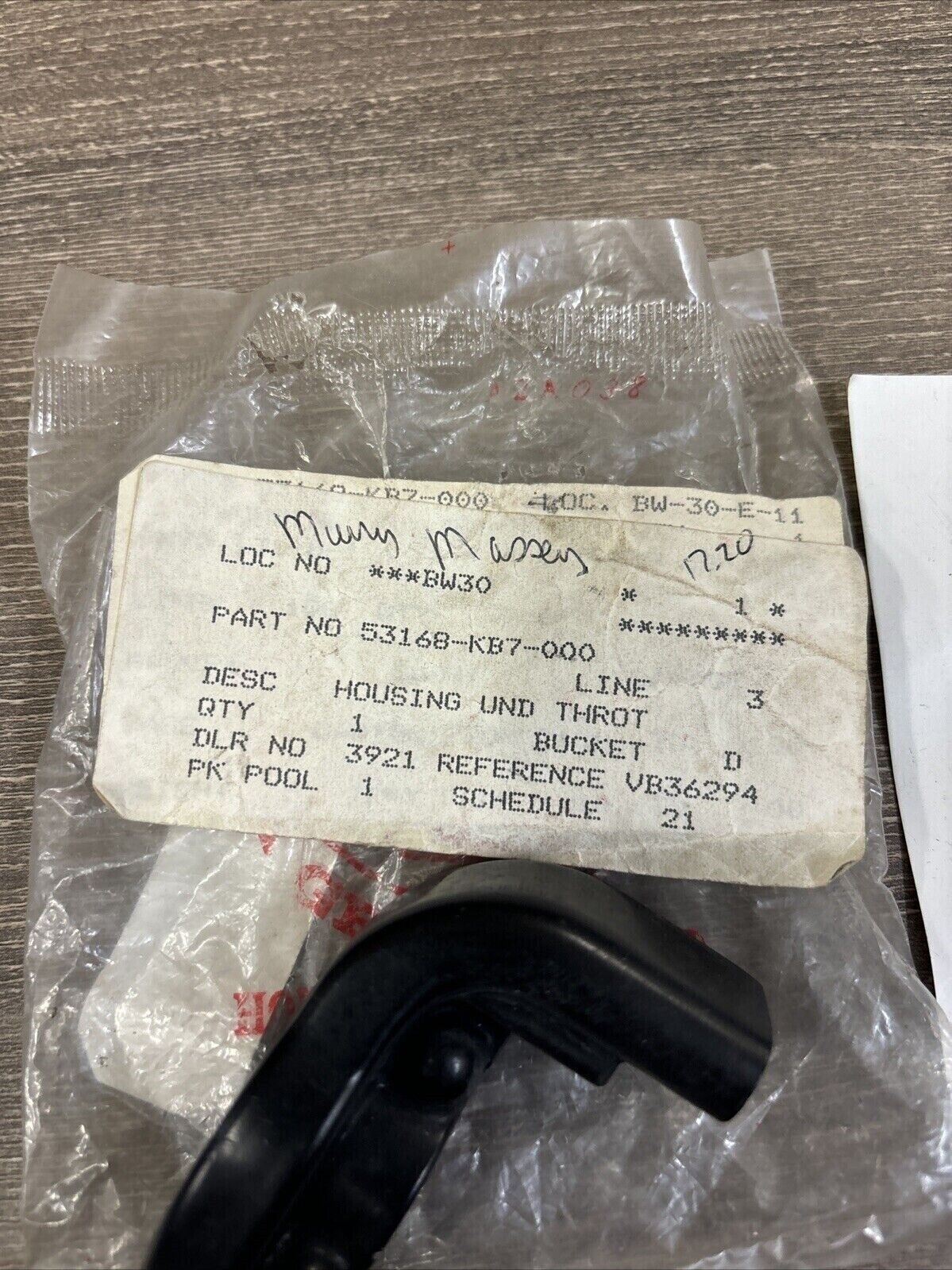NOS Honda XL250R XL500R THROTTLE LOWER HOUSING 53168-KB7-000 H124