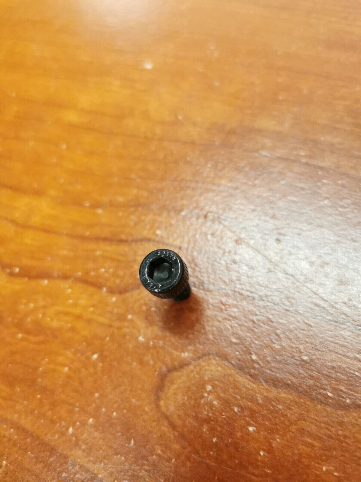 NOS Yamaha XS850 XS750 XV700 XV1000 XVZ13 BOLT 91317-06012-00 Y84