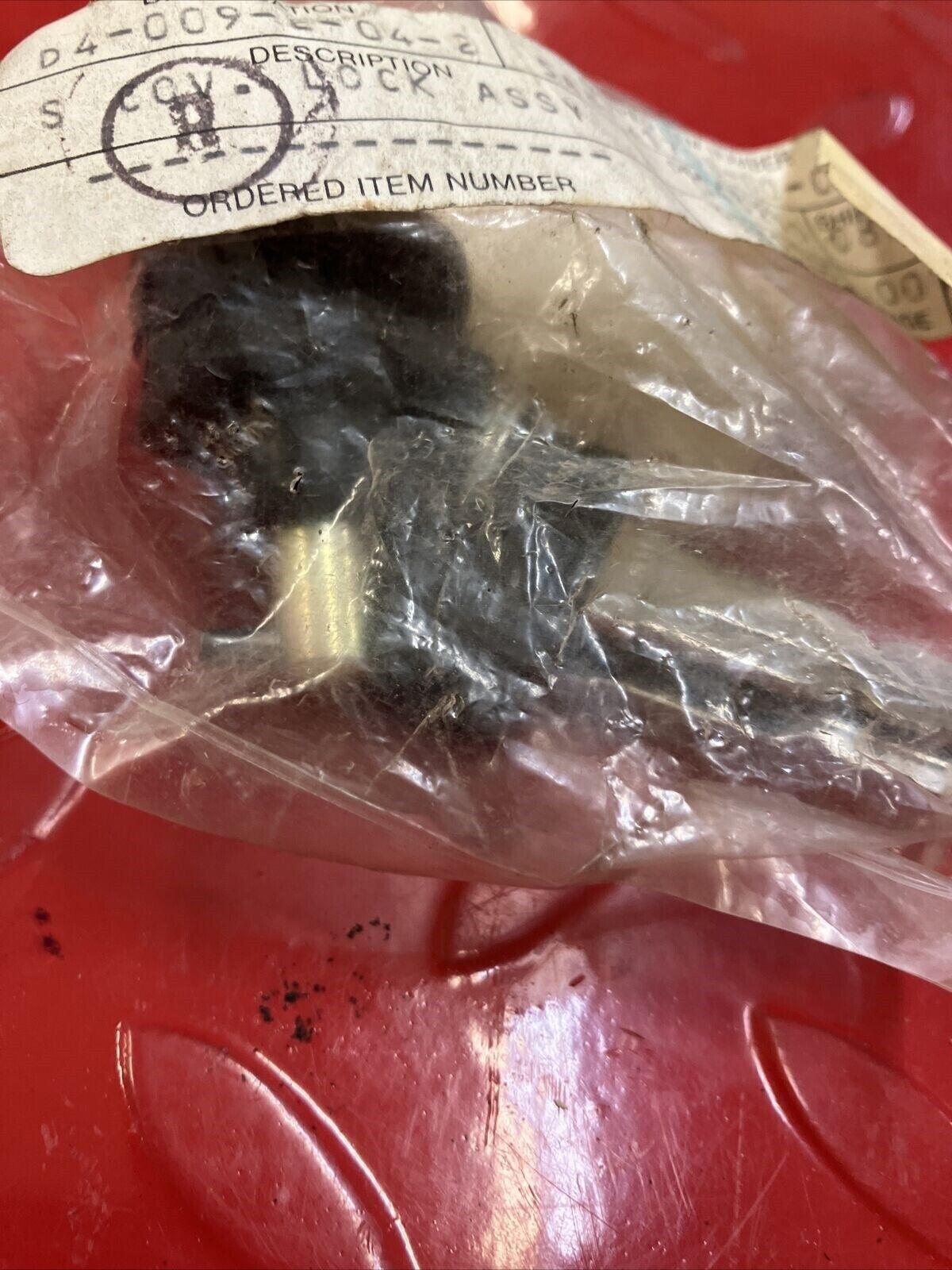 NOS Yamaha XV1100 XV920 XV750 VIRAGO SIDE COVER LOCK 5A8-21708-00-00 Y16