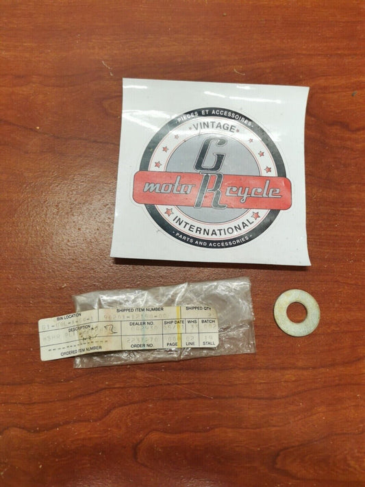 NOS YAMAHA PLATE WASHER 90201-12190-00 SUB. 90201-126A7-00 Y72