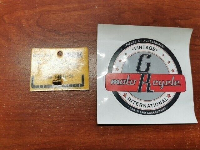 NOS Yamaha 1980 SR250 MAIN JET #140 256-14944-28-00 SUB 3G2-14231-28-00 Y123