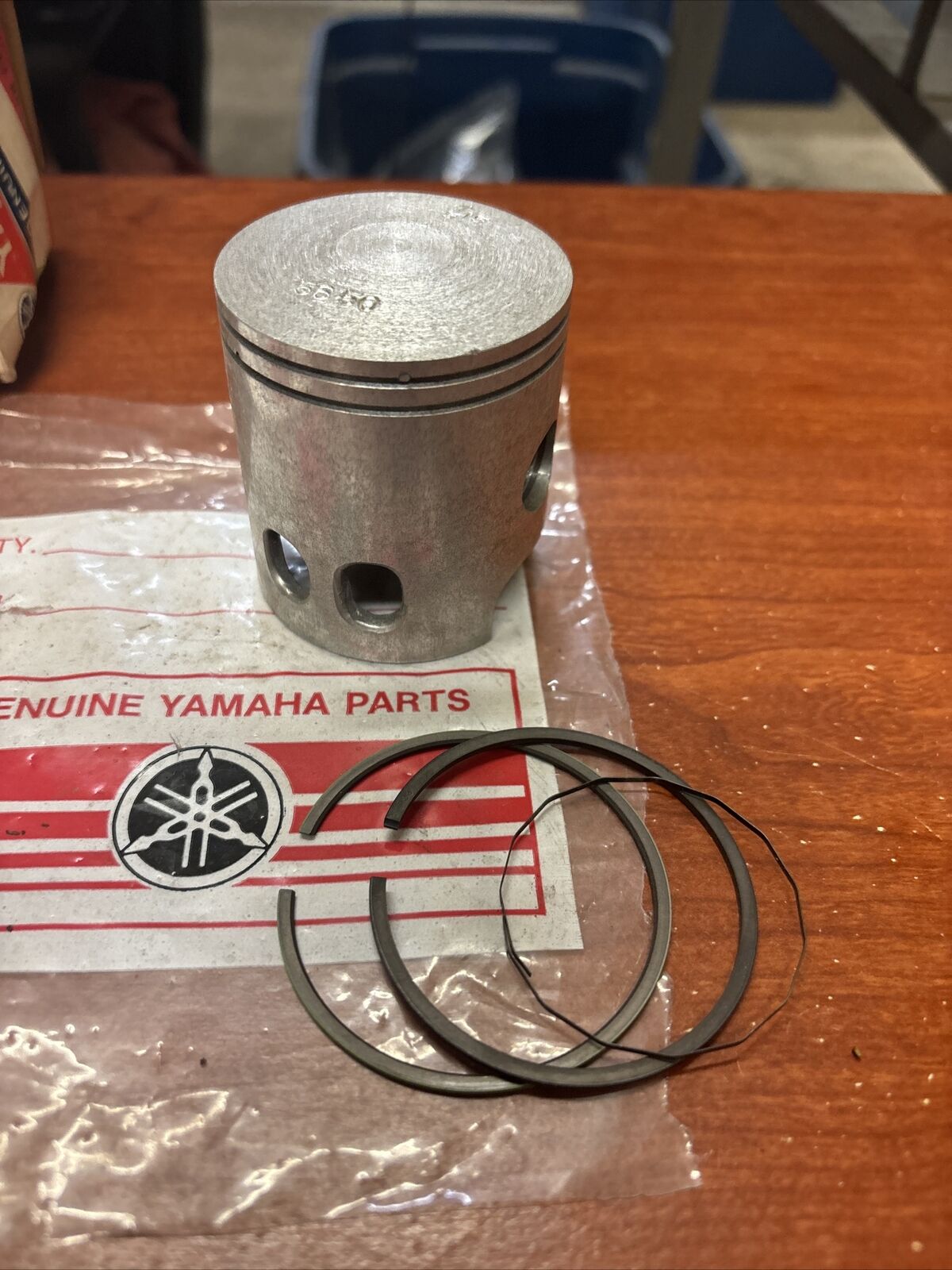NOS Yamaha PISTON KIT O/S 0.50 NO CIRCLIP 316-11600-20-00 Y175