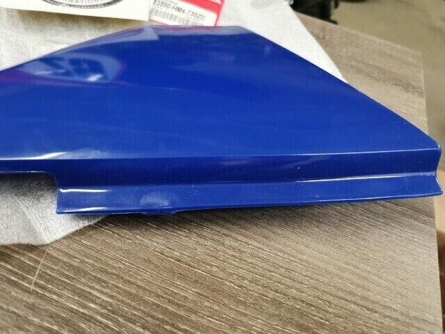 NOS HONDA TRX300 FOURTRAX 1990 COVER RIGHT SIDE PB149 BLUE 83500-HM4-730ZD  H102