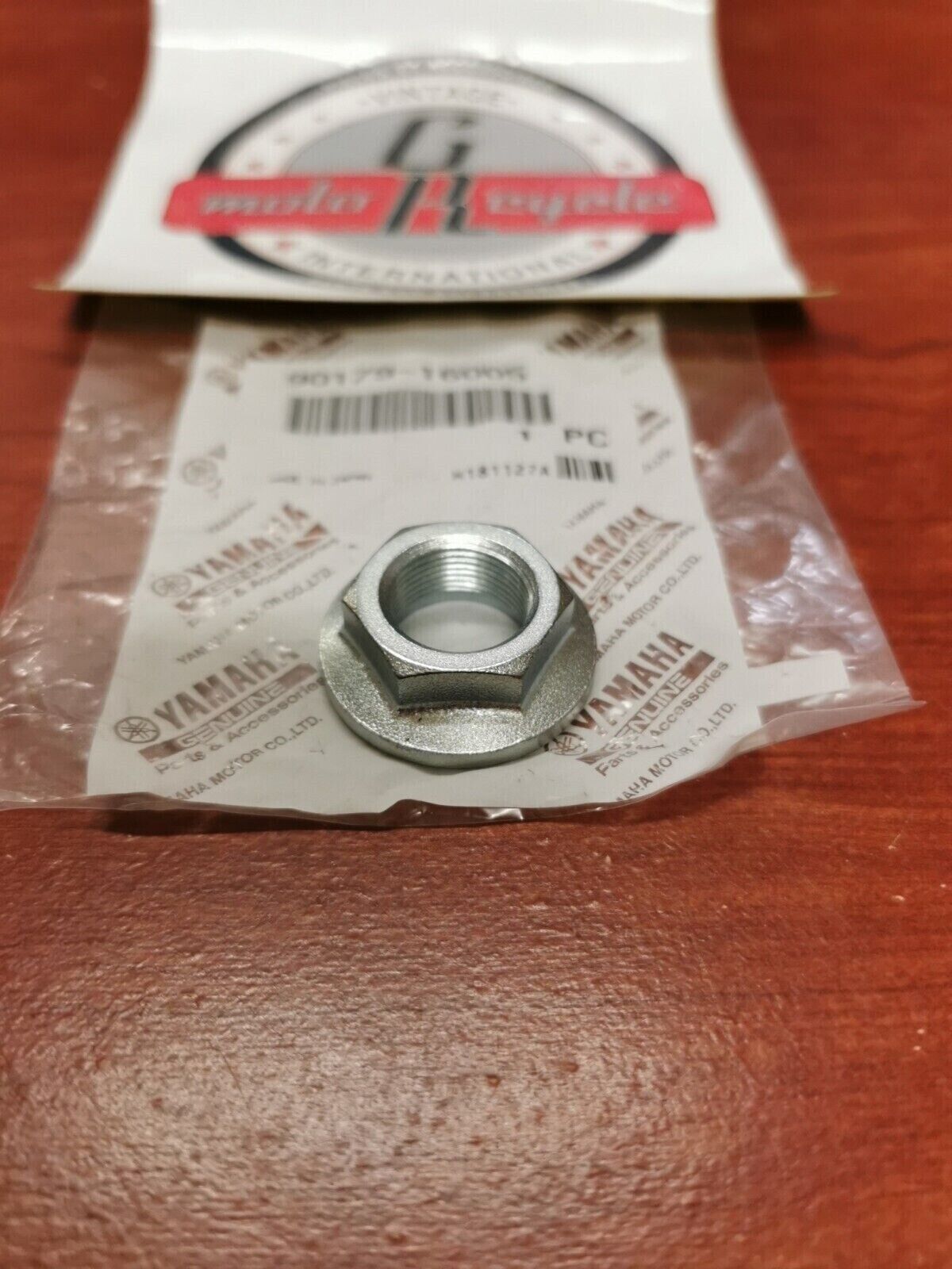 NOS Yamaha YXM70 YFM70 YFM45 YFM35 YXC70 NUT 90179-16005-00 Y83