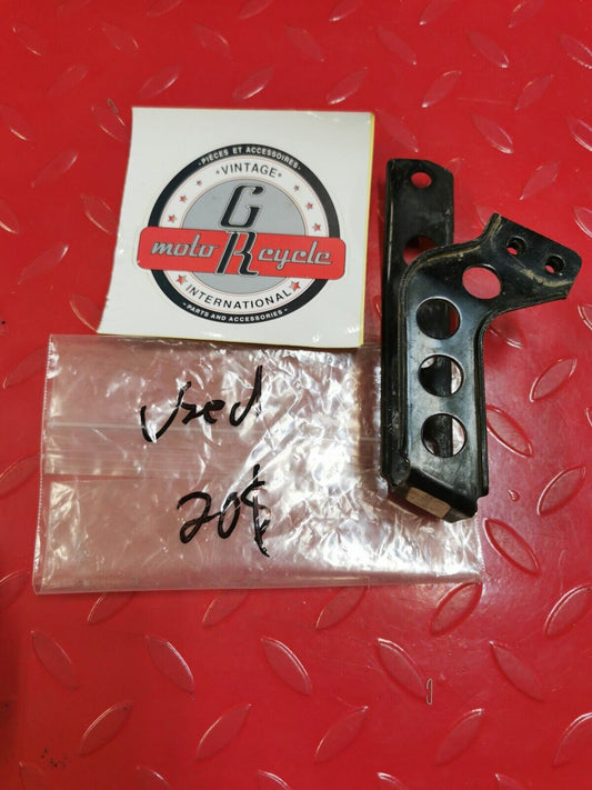 YAMAHA Lower Rear Chain Guard Cover USED 2A6-22318-00-00 Y31