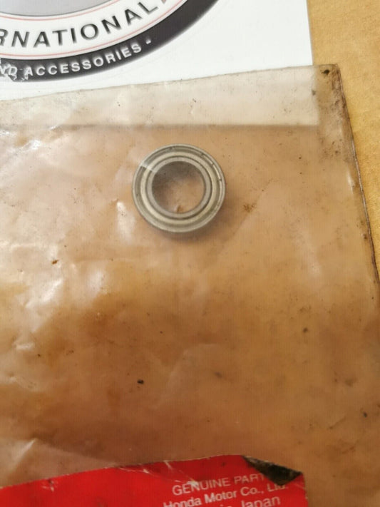 NEW NOS Honda 2000 - 2002 CR125R BEARING 91005-KZ4-A91 H26