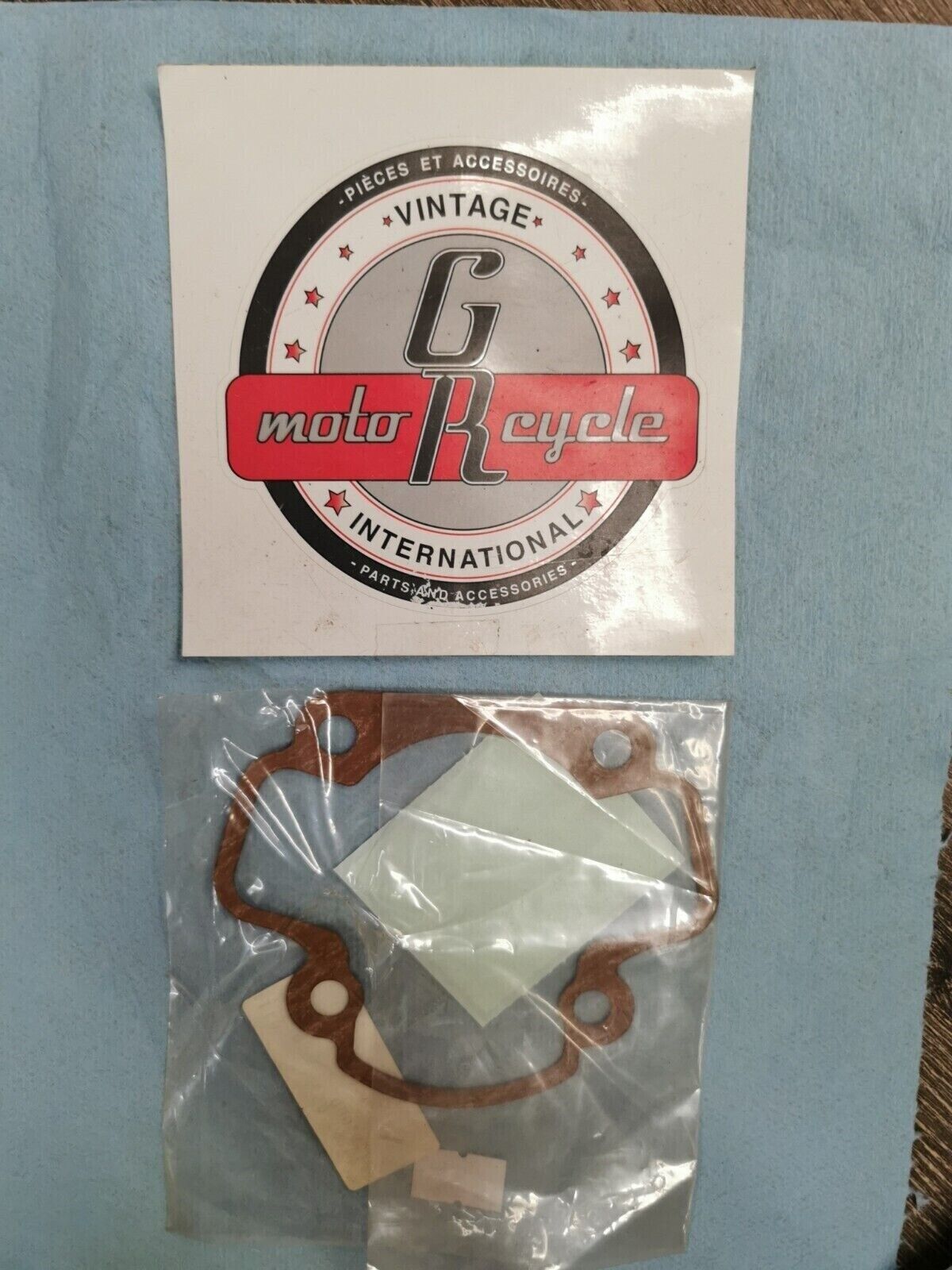 NOS KAWASAKI KX60 KDX80  19982 - 1998 CYLINDER BASE GASKET 11009-1975 K31