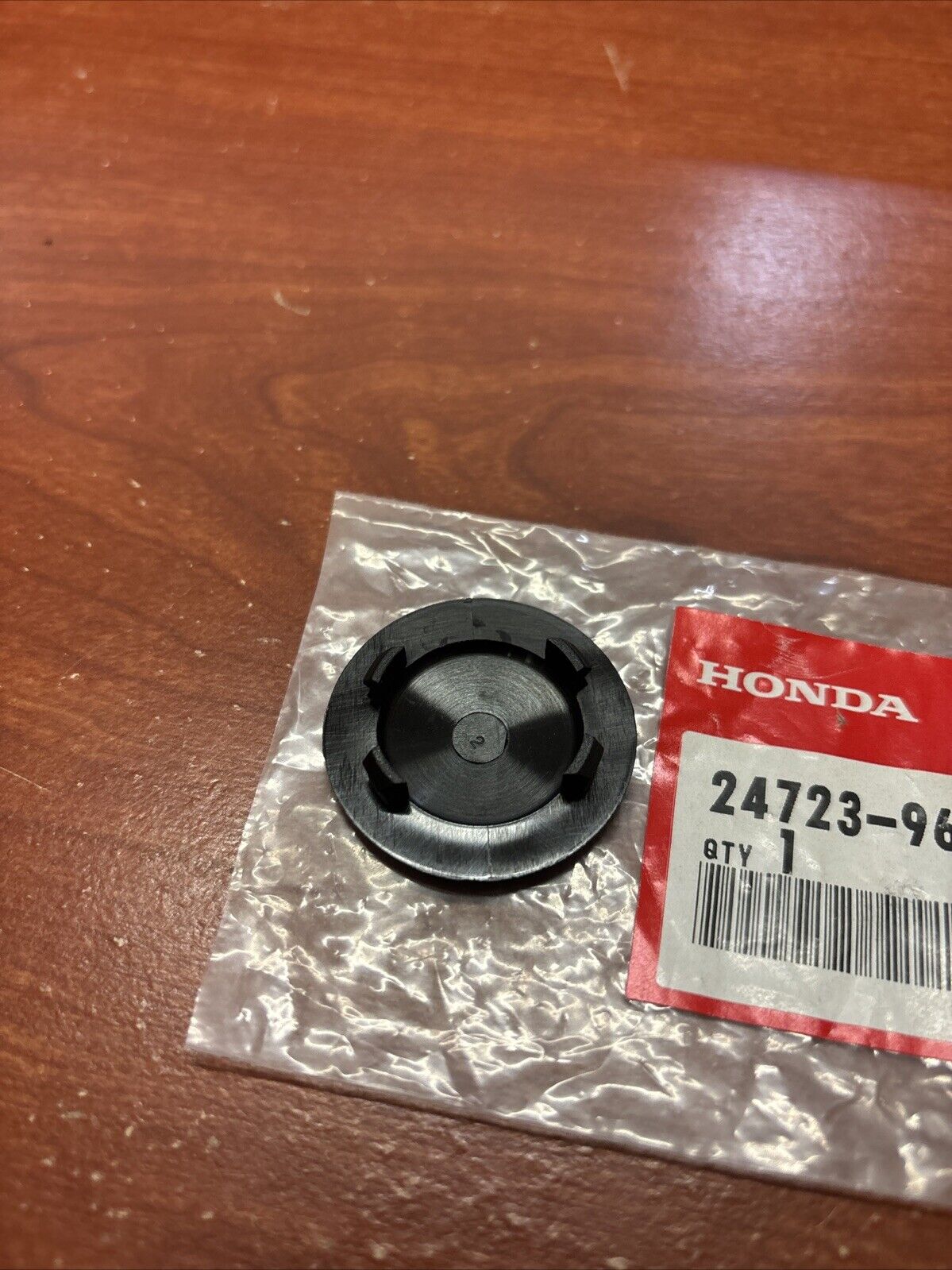 NOS Honda ATC200ES FL350R FL400R TRX200 PROTECTOR CAP 24723-969-023 H141