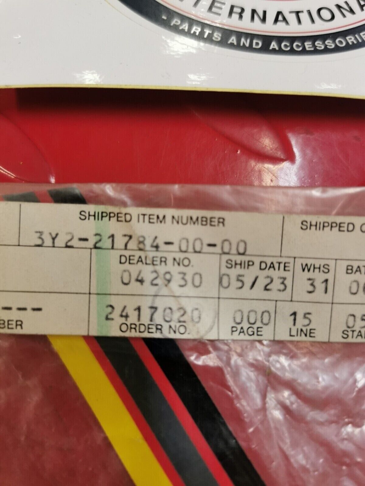 NOS YAMAHA XT200 1983 EMBLEM 4 DECAL 3Y2-21784-00-00 Y28