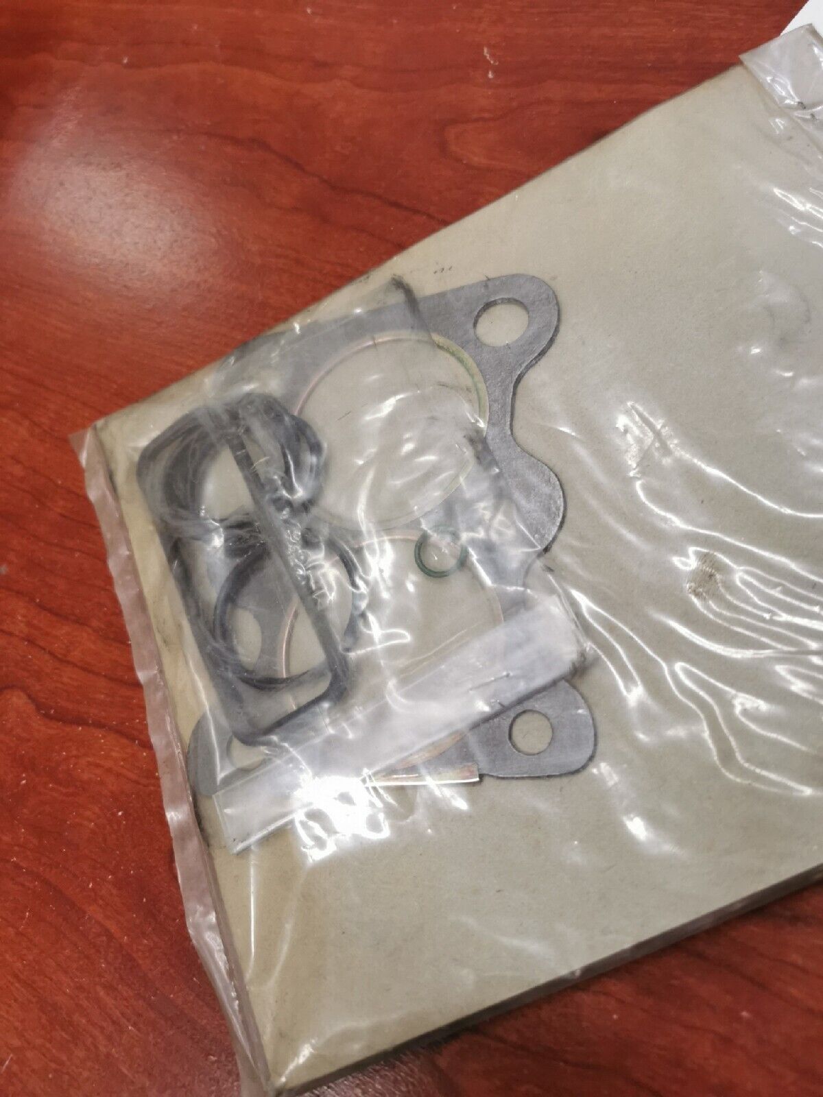 NOS Honda C95 TOP END GASKET KIT COMPLETE H37