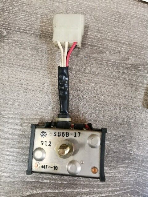 NOS YAMAHA TX650 1974 - 1976 XS650 XS650S RECTIFIER ASSY 447-81970-10-00 Y147