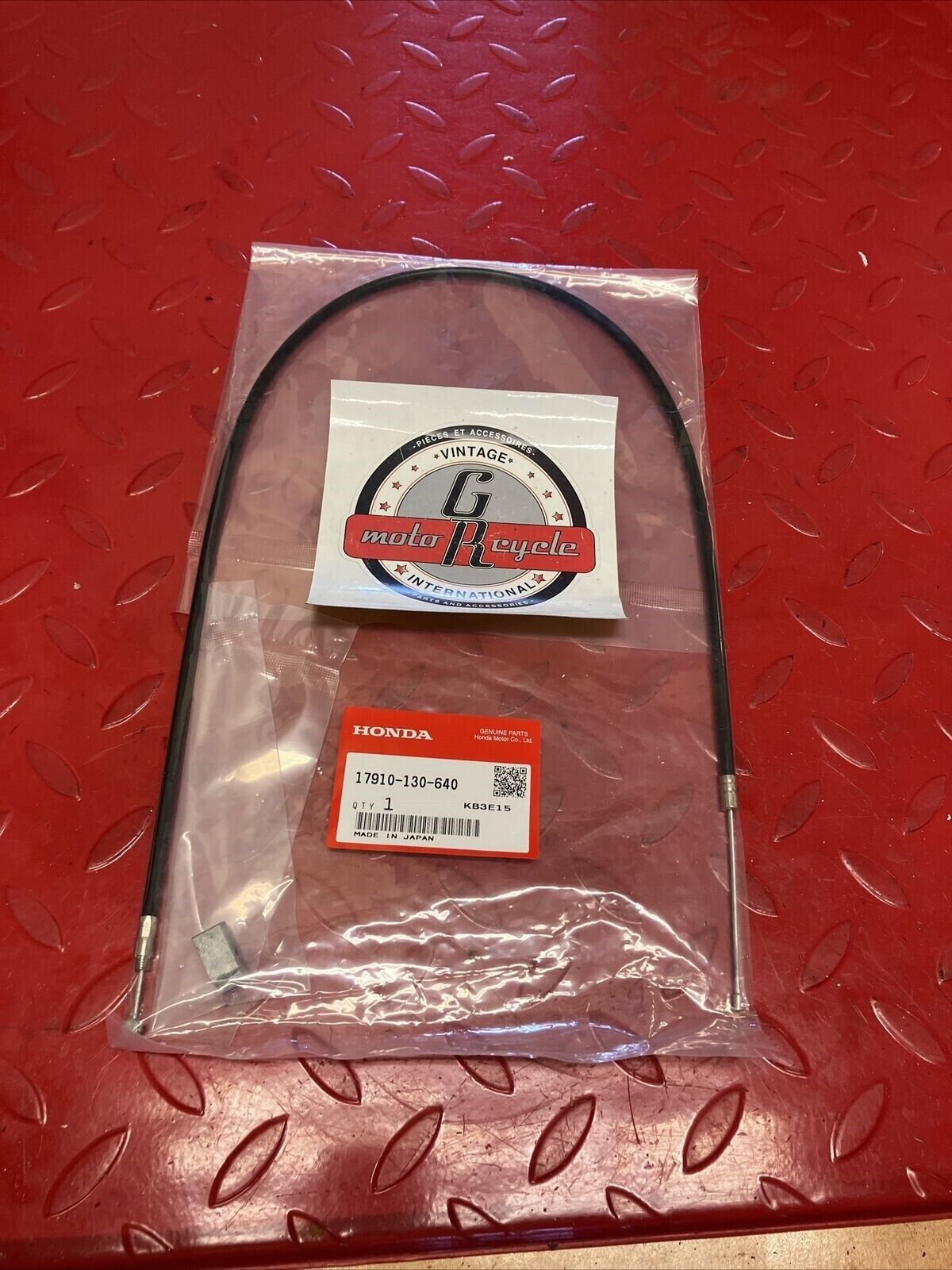 NEW HONDA Z50 1977 1978  THROTTLE CABLE 17910-130-640 H100