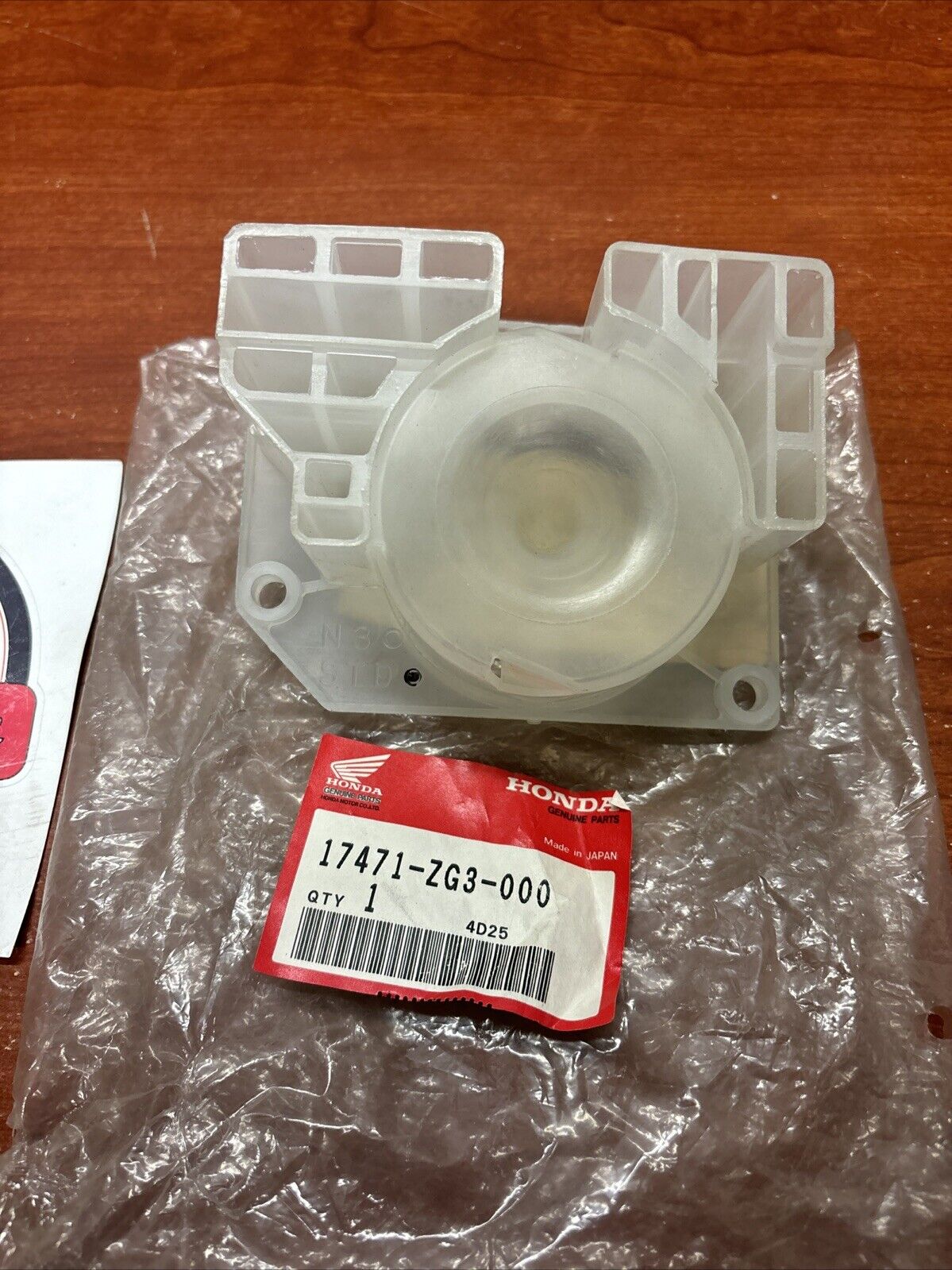 NOS Honda GD320 GD410 PRE CLEANER CASE 17471-ZG3-000 SUB 17471-ZG3-010 H181