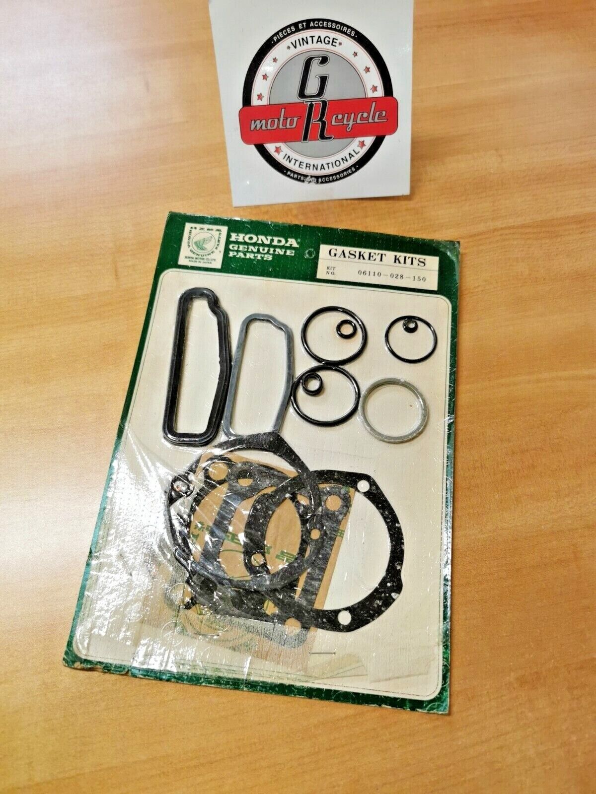 NOS HONDA  SL90 1969   TOP END   GASKET KIT A 06110-028-150   H22