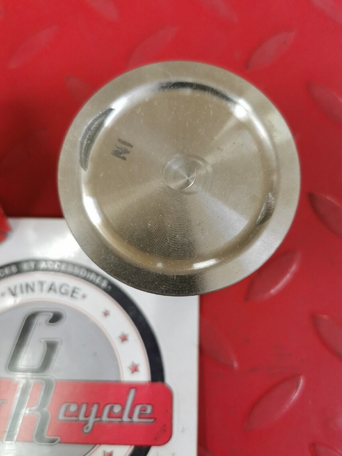 NEW NOS HONDA ATC185 1980 - 1983  PISTON STD 13101-958-000  H38