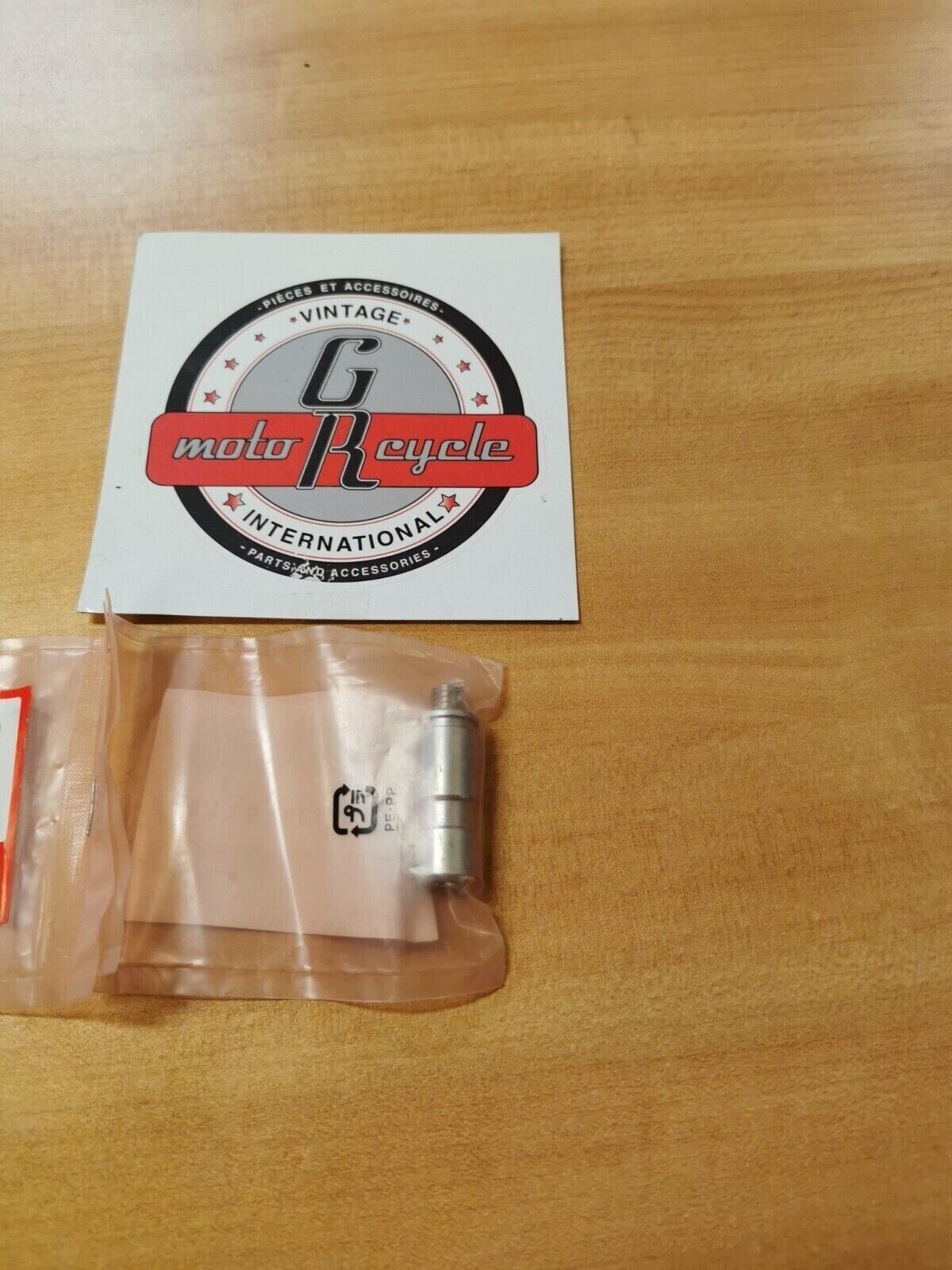 NOS Honda CR80 CRF150 CR85 TRX420 TRX500 SLIDE PIN 45115-GE3-602 H27