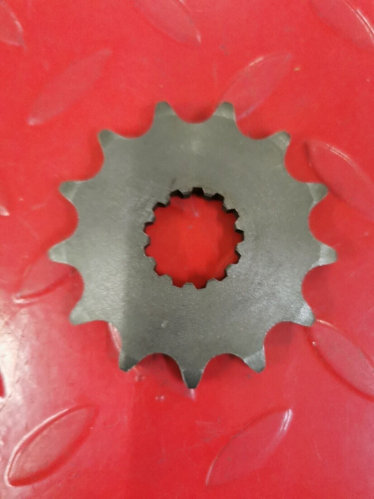 NOS YAMAHA  SPROCKET  214-17461-30-00 Superseded by 9383E-13216-00 Y54