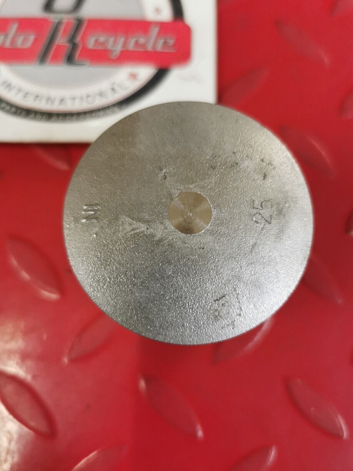 NOS HONDA CR125 1987  PISTON OVER SIZE 0.25 13102-KS6-700 H38