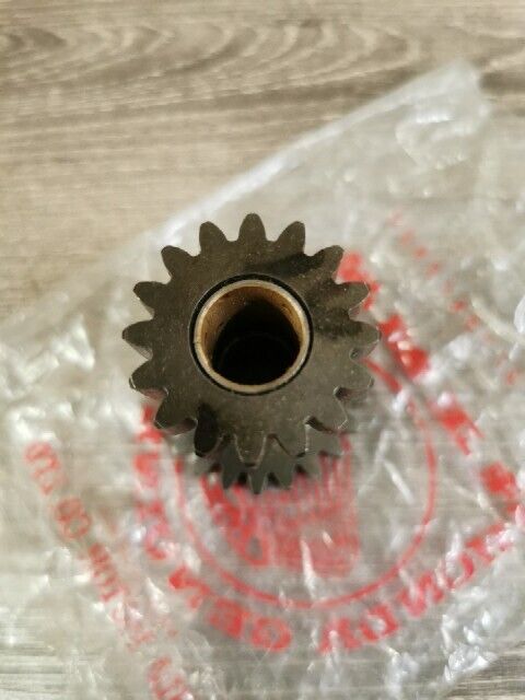 NOS HONDA CT90 1966 - 1979  Gear Sub Counter 23910-053-000 H76