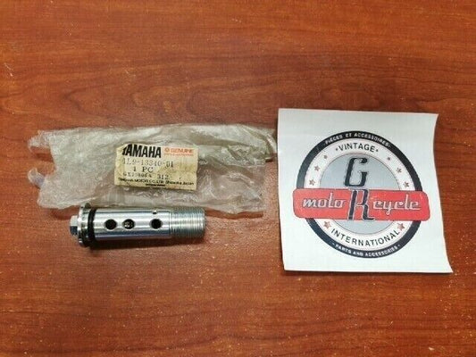 NOS Yamaha UNION BOLT BYPASS VALVE 1L9-13340-01-00 SUB 90401-20043-00 Y111