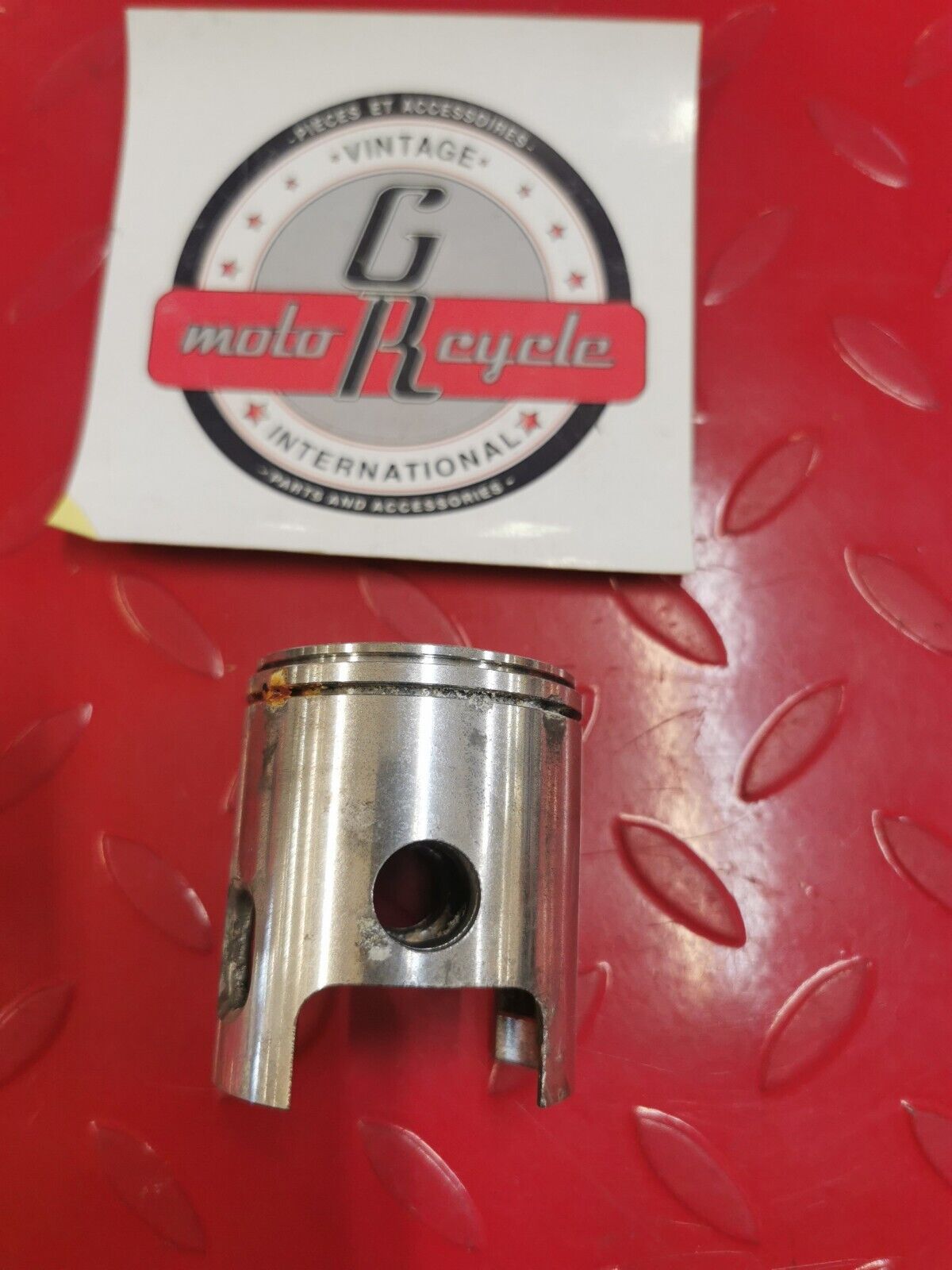 NOS YAMAHA RD200 1974 1975 1976 PISTON 3 O/S 0.75 397-11637-00-00 Y27